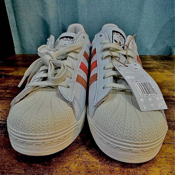 Adidas Original Superstars main image 15